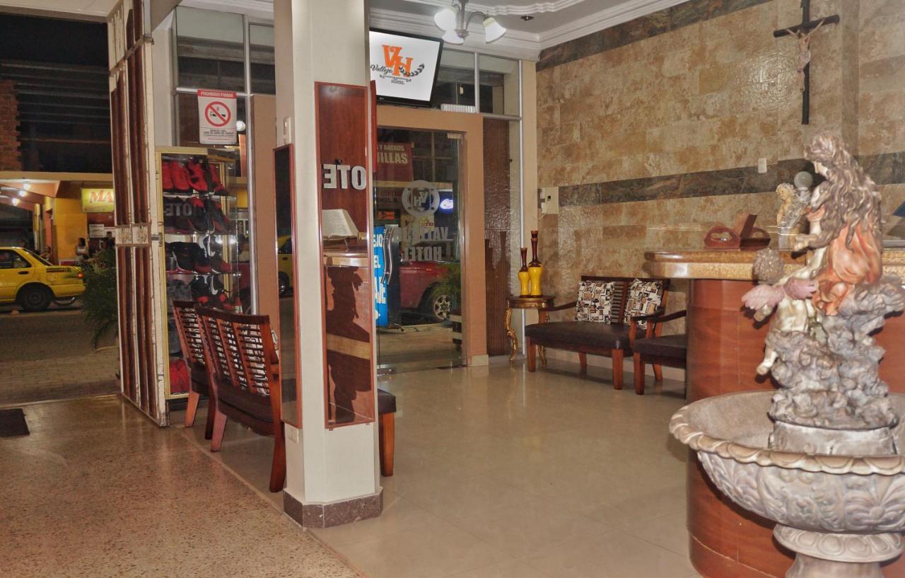 Vallejo Hotel Huaquillas 外观 照片