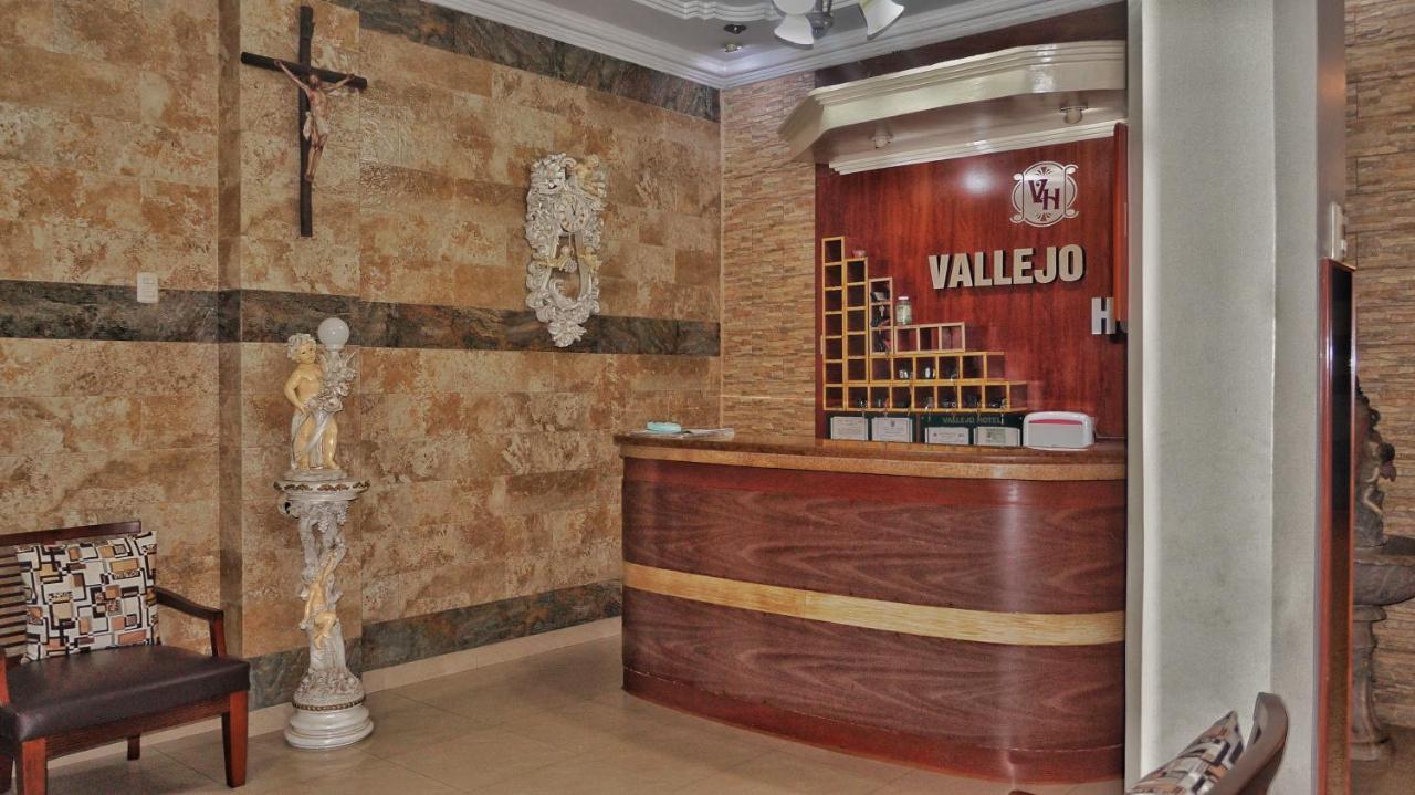 Vallejo Hotel Huaquillas 外观 照片