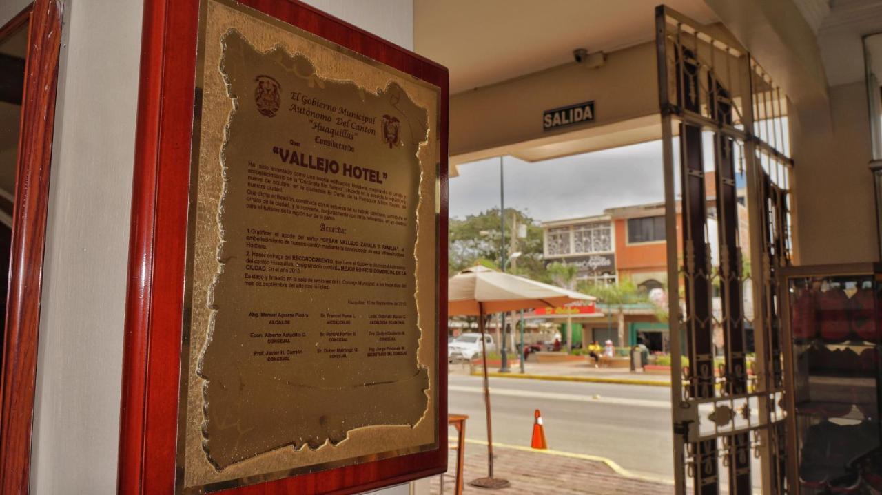 Vallejo Hotel Huaquillas 外观 照片