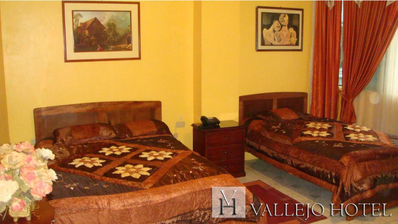 Vallejo Hotel Huaquillas 外观 照片