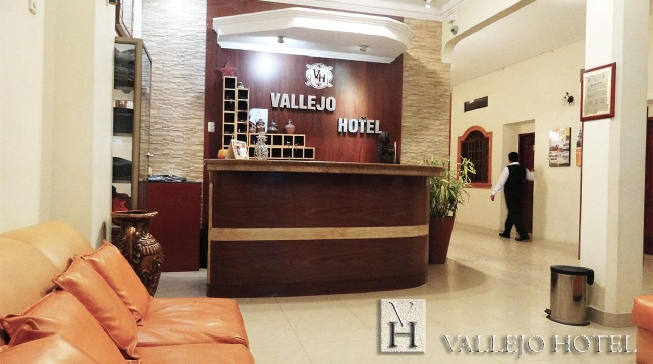 Vallejo Hotel Huaquillas 外观 照片